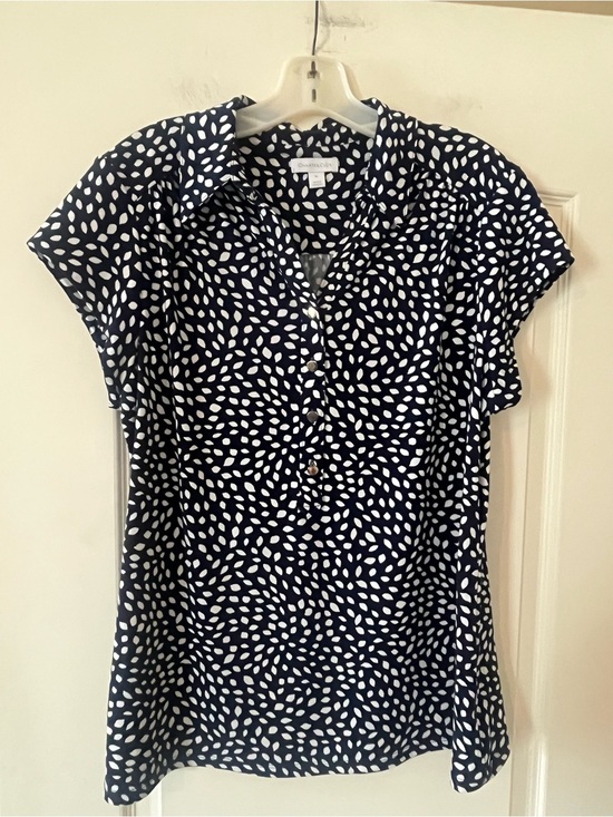 Tops - Charter Club Navy Blue 1/2 Button-Up Blouse with Detailed Pattern Size XL